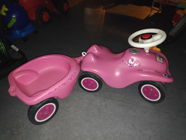 BIG Bobby Car mit Anhänger Pink